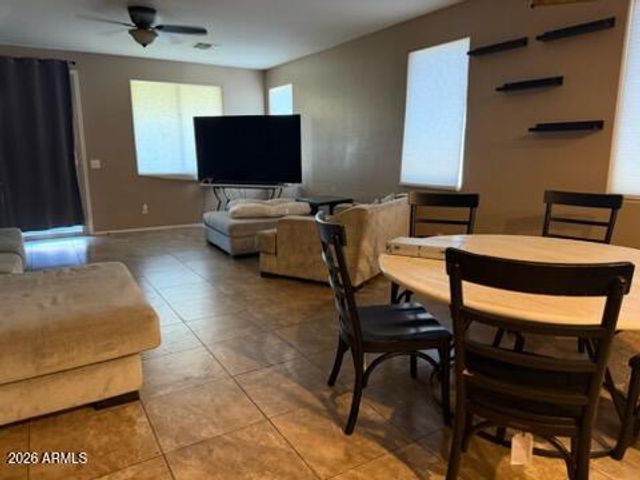 496 E RED MESA Trail, San Tan Valley, AZ 85143