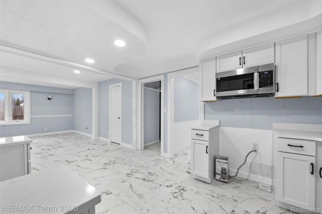 33101 Donnelly Street, Garden City, MI 48135