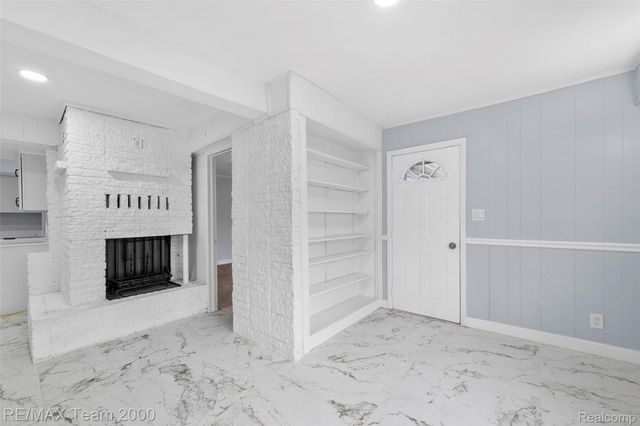 33101 Donnelly Street, Garden City, MI 48135