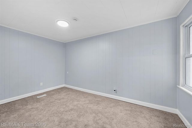 33101 Donnelly Street, Garden City, MI 48135