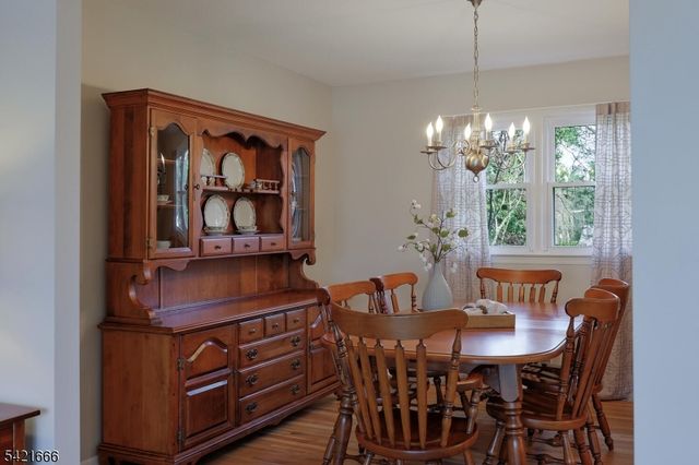 22 Maynard Rd, Franklin Twp., NJ 08873