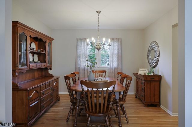 22 Maynard Rd, Franklin Twp., NJ 08873