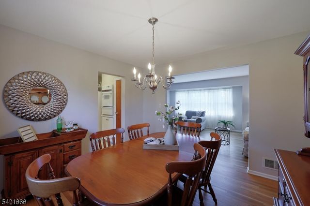 22 Maynard Rd, Franklin Twp., NJ 08873