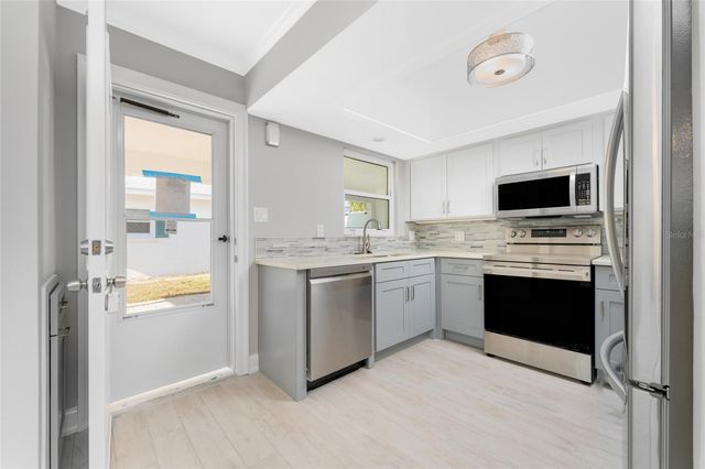 1977 BEACH ROAD 73, Englewood, FL 34223