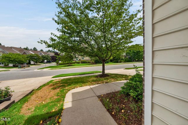 605 Finnbar Drive, Cary, NC 27519