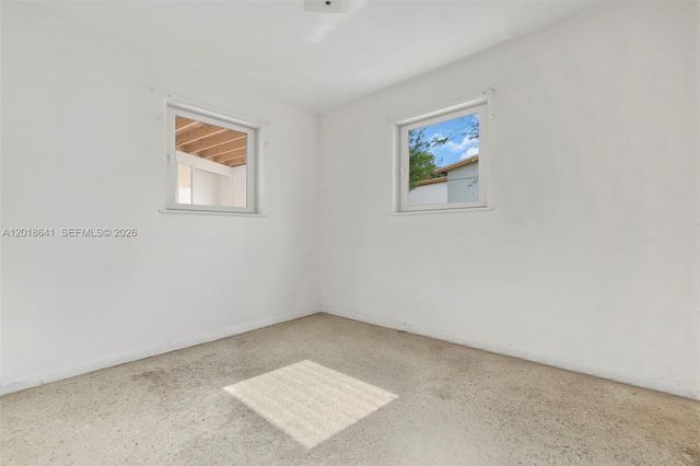 3411 SW 35th St, West Park, FL 33023