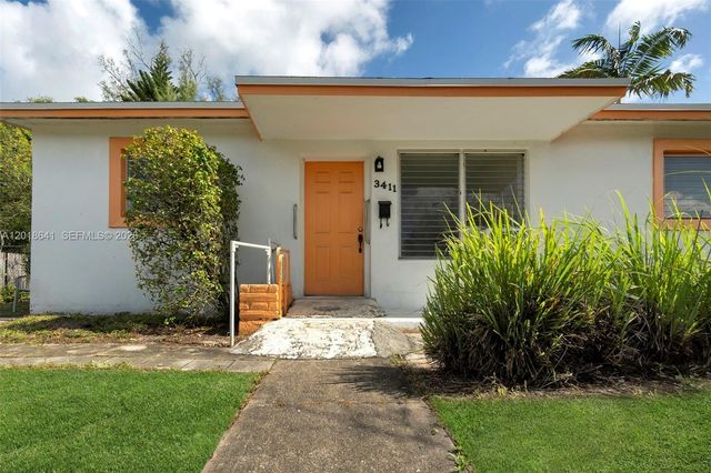 3411 SW 35th St, West Park, FL 33023