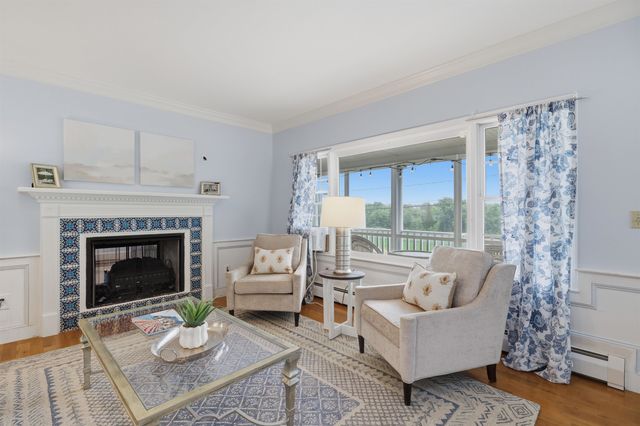 20 Whitehall Road, South Hampton, NH 03827