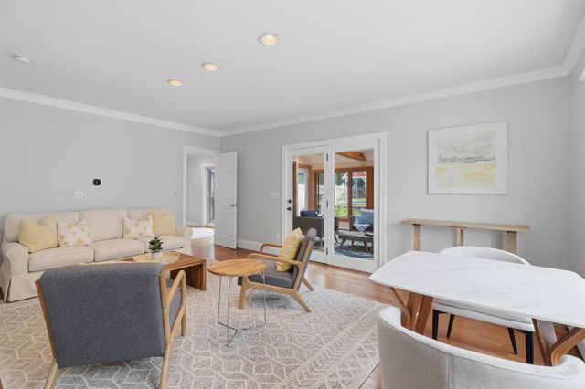 20 Whitehall Road, South Hampton, NH 03827