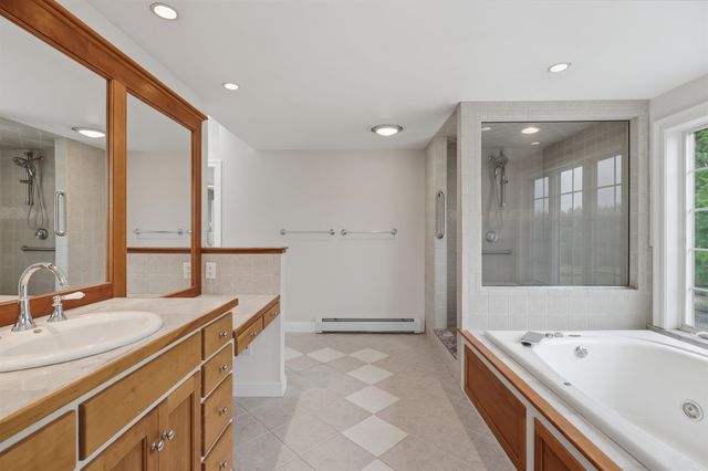 20 Whitehall Road, South Hampton, NH 03827