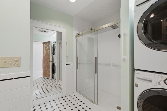 20 Whitehall Road, South Hampton, NH 03827
