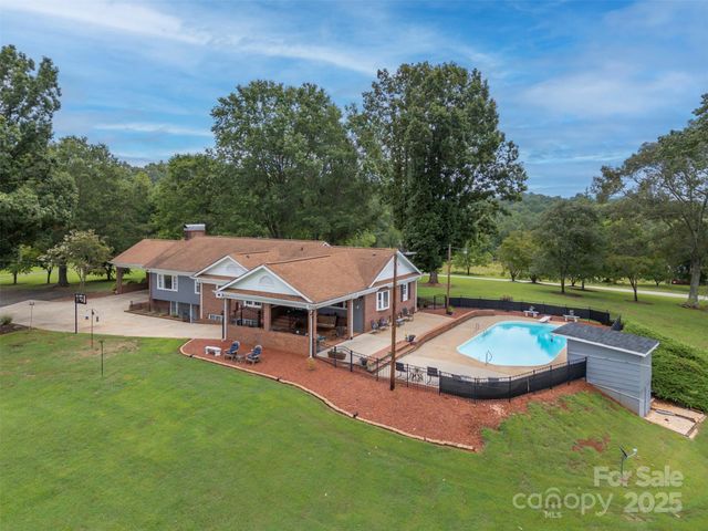 1885 Rock Road, Rutherfordton, NC 28139