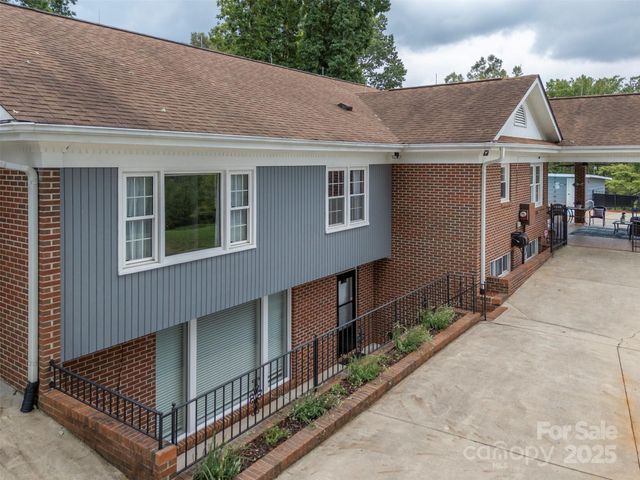 1885 Rock Road, Rutherfordton, NC 28139