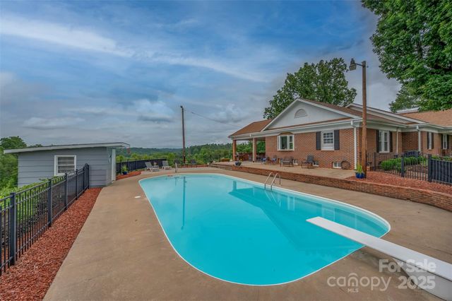 1885 Rock Road, Rutherfordton, NC 28139