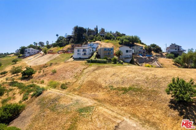 3586 N Mimosa Drive, Los Angeles, CA 90065