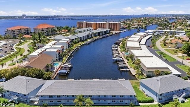 4211 SE 19th PL 1F, Cape Coral, FL 33904