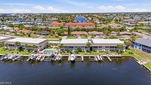 4211 SE 19th PL 1F, Cape Coral, FL 33904