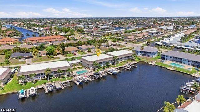 4211 SE 19th PL 1F, Cape Coral, FL 33904