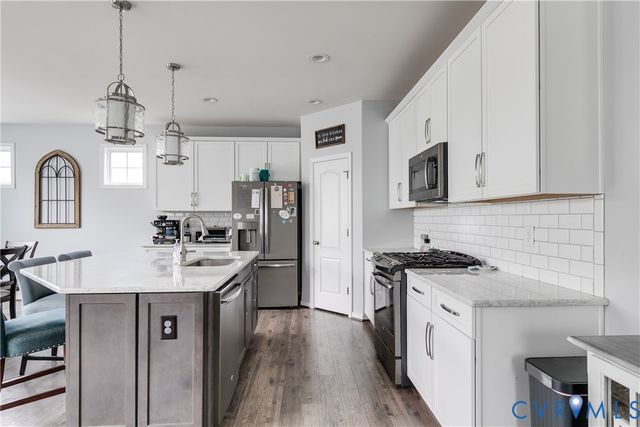 8991 Ringview Dr, Mechanicsville, VA 23116