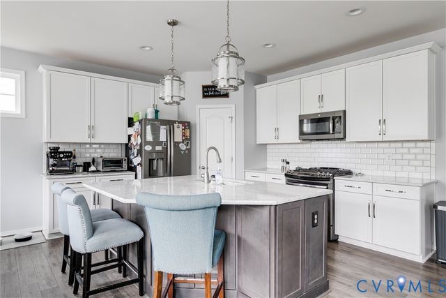 8991 Ringview Dr, Mechanicsville, VA 23116