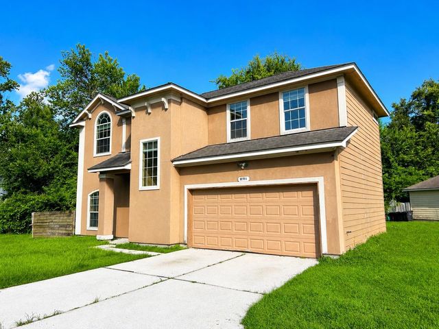9104 N Green River Drive E, Houston, TX 77078