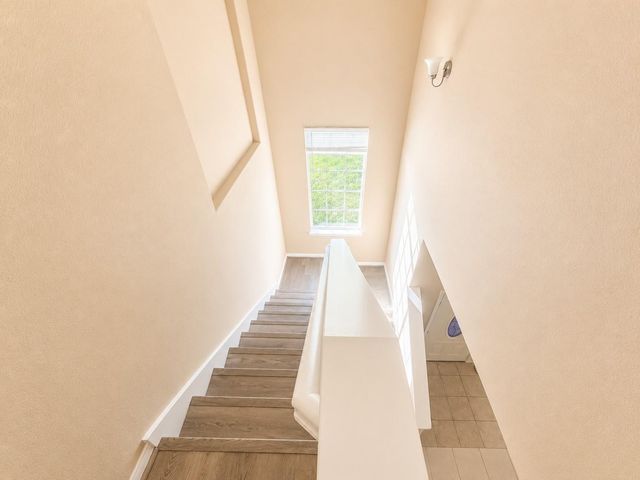 9104 N Green River Drive E, Houston, TX 77078