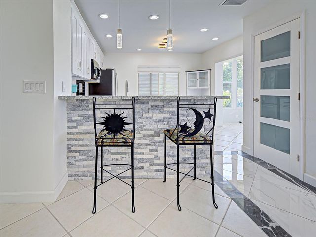 262 CERROMAR WAY S 53, Venice, FL 34293