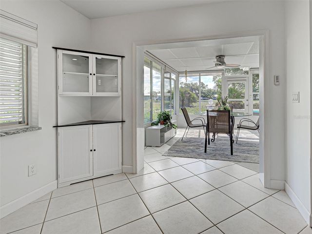 262 CERROMAR WAY S 53, Venice, FL 34293