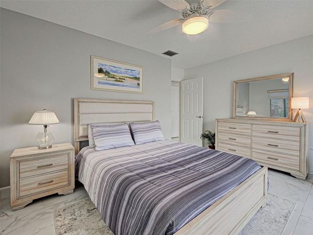 262 CERROMAR WAY S 53, Venice, FL 34293