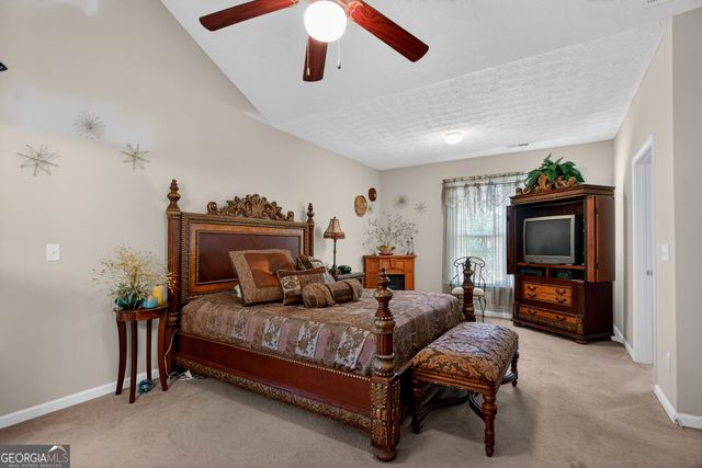 5 Honeysuckle Lane, Fairburn, GA 30213