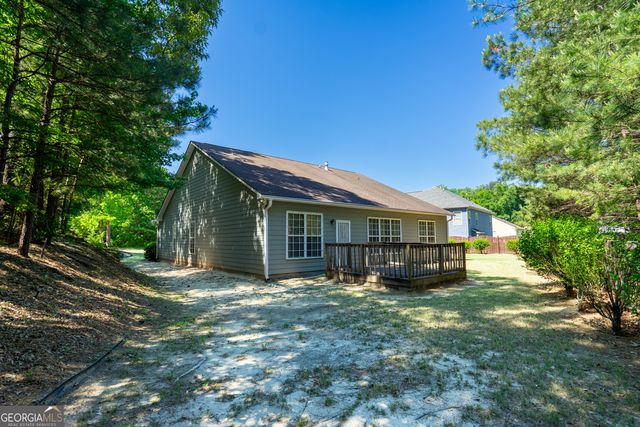 5 Honeysuckle Lane, Fairburn, GA 30213