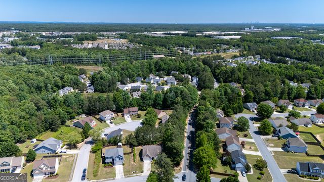 5 Honeysuckle Lane, Fairburn, GA 30213