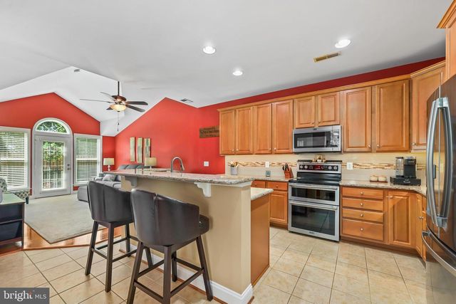 8609 LIBERTY TRL, Manassas, VA 20110