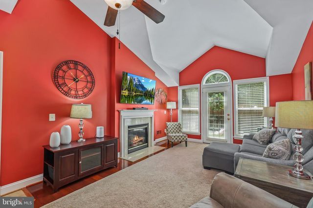 8609 LIBERTY TRL, Manassas, VA 20110