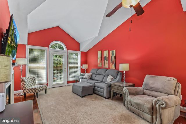 8609 LIBERTY TRL, Manassas, VA 20110