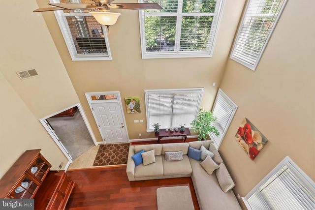 8609 LIBERTY TRL, Manassas, VA 20110