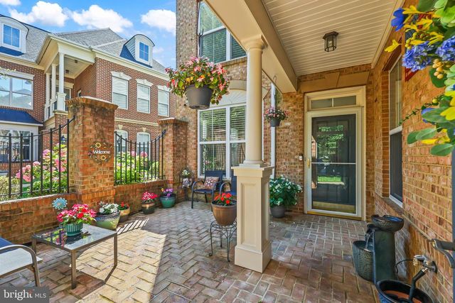 8609 LIBERTY TRL, Manassas, VA 20110
