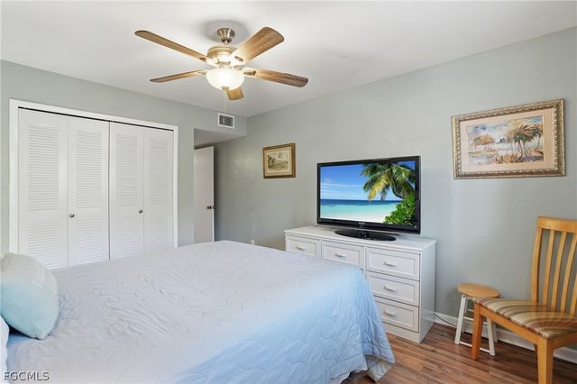 1230 Hall RD 305, North Fort Myers, FL 33903