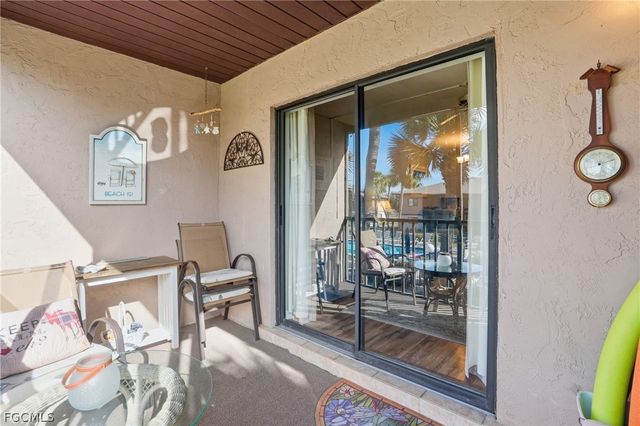 1230 Hall RD 305, North Fort Myers, FL 33903