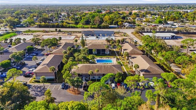 1230 Hall RD 305, North Fort Myers, FL 33903