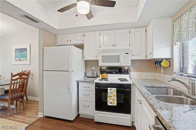 1230 Hall RD 305, North Fort Myers, FL 33903