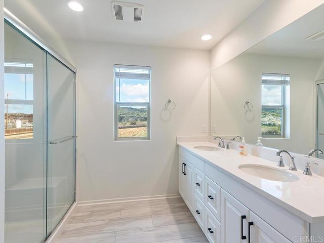 28052 Moosa Creek Way, Valley Center, CA 92082