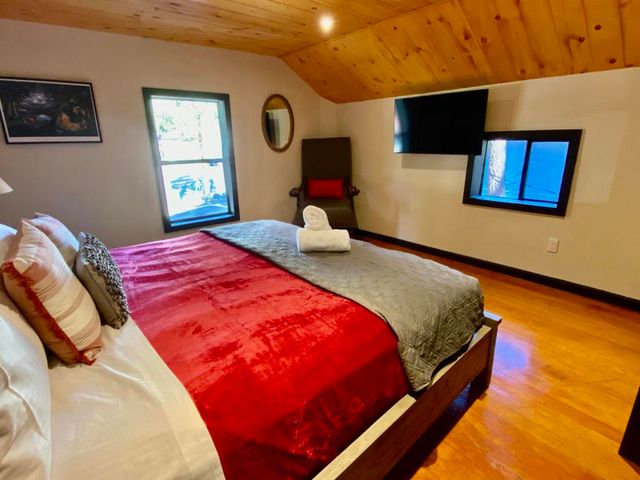 54135 Pine Crest, Idyllwild, CA 92549