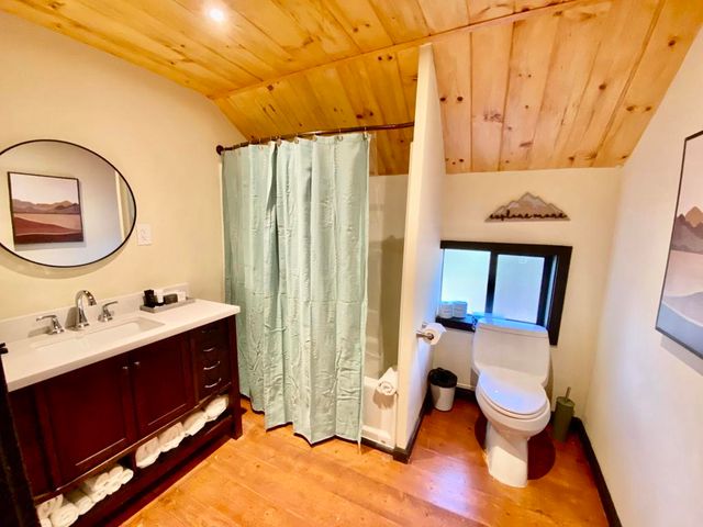 54135 Pine Crest, Idyllwild, CA 92549