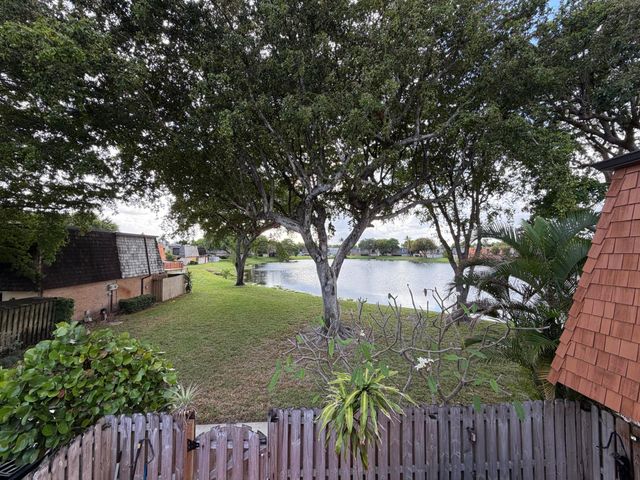 273 Arabian Road 273, Palm Springs, FL 33461