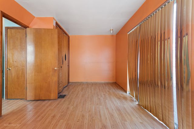 118 N Long Avenue, Chicago, IL 60644