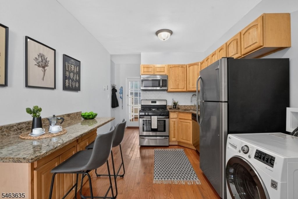 200 Wayne St 1R, Jersey City, NJ 07302 — photo 5