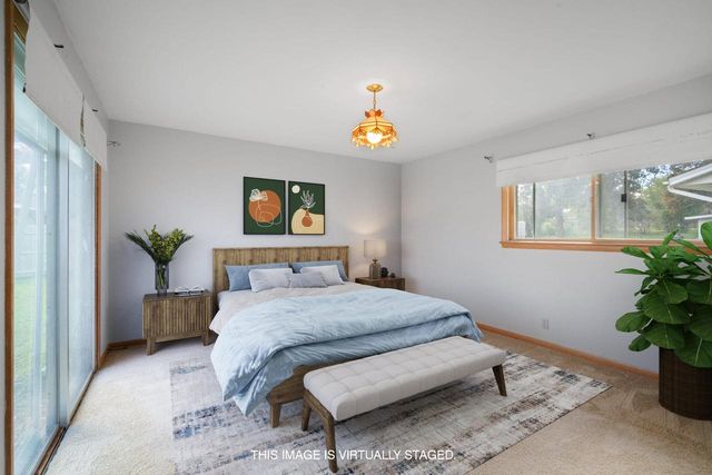 9505 W Orinda COURT, Milwaukee, WI 53224