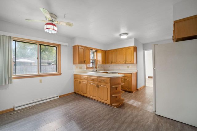 9505 W Orinda COURT, Milwaukee, WI 53224