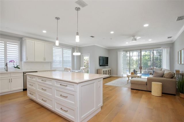 8447 WOBURN COURT, Windermere, FL 34786